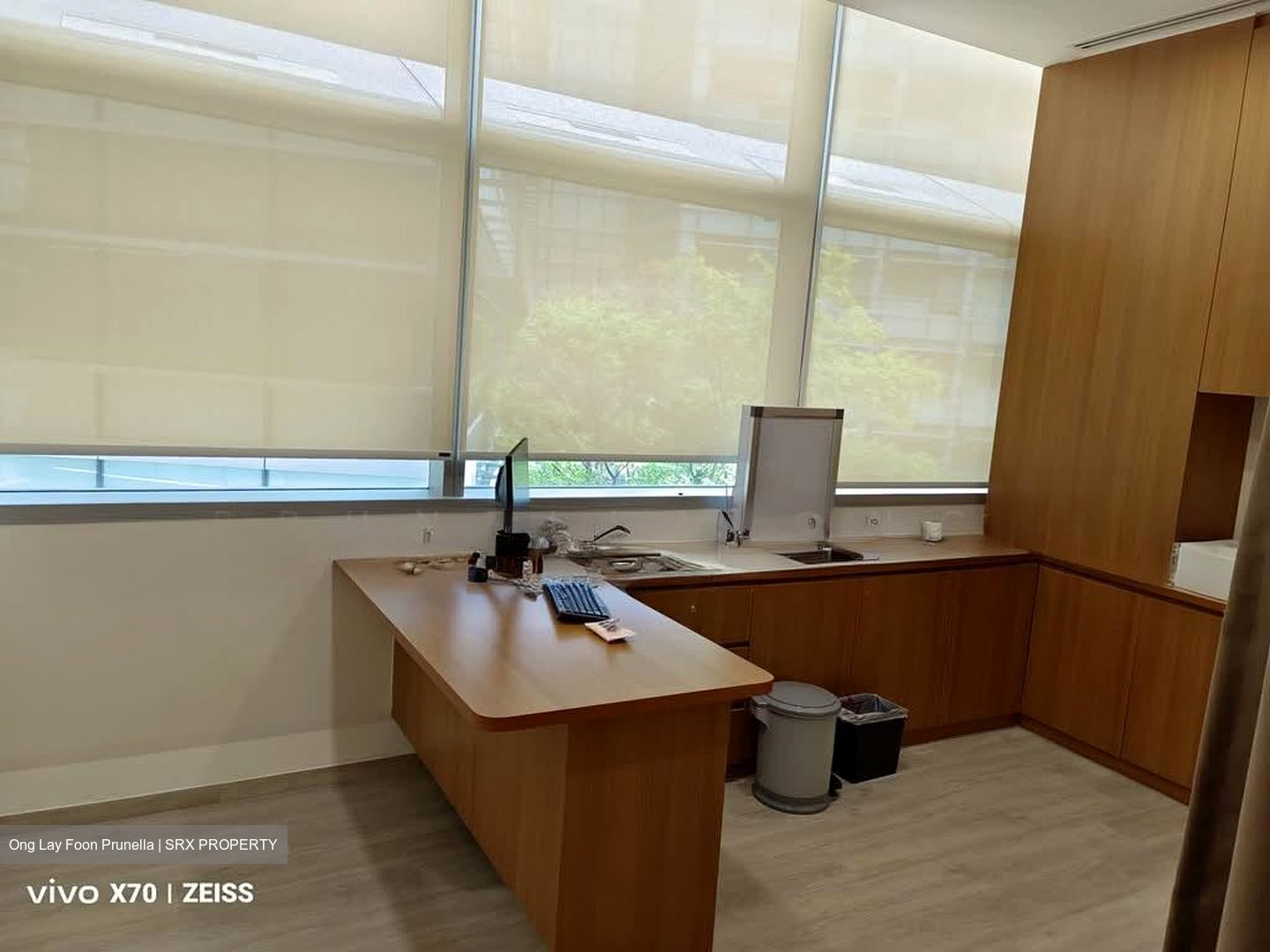 Mount Elizabeth Novena Hospital (D12), Retail #580604361